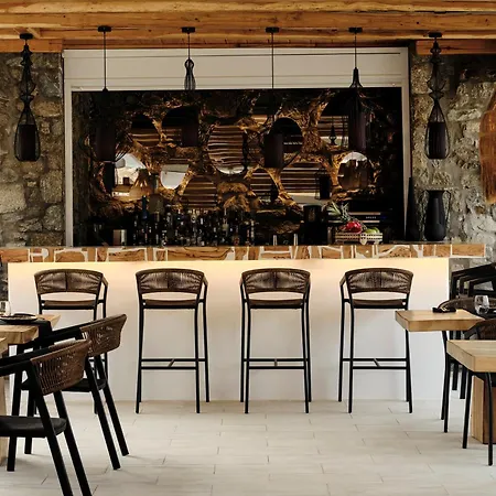 Mykonos No5 Luxury & Mykonos Town