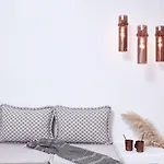 Mykonos No5 Luxury & Hotel 4*