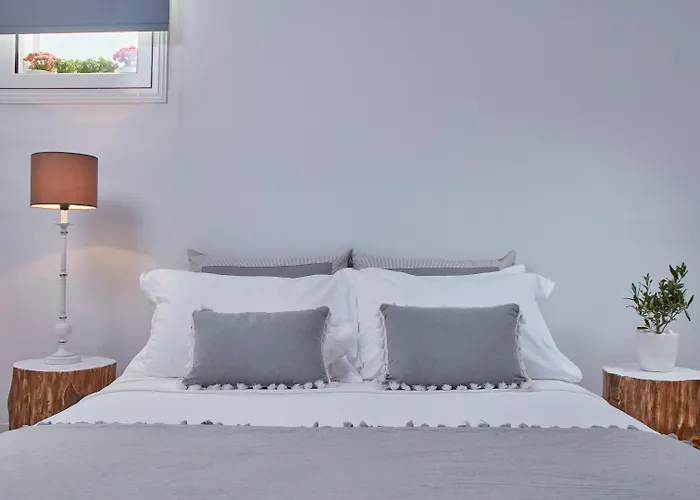 Mykonos No5 Luxury & Hotel 4*