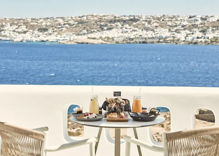Mykonos No5 Luxury & 4* Mykonos Town